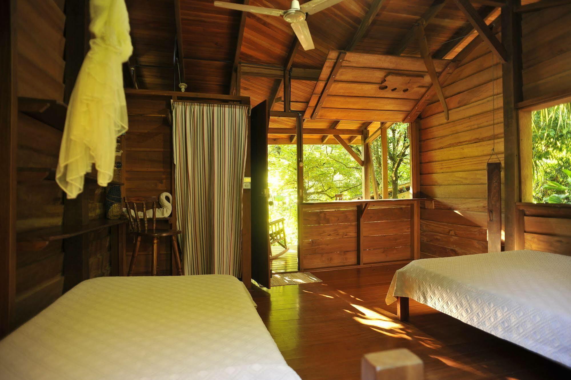 Suital Lodge Mogos Экстерьер фото